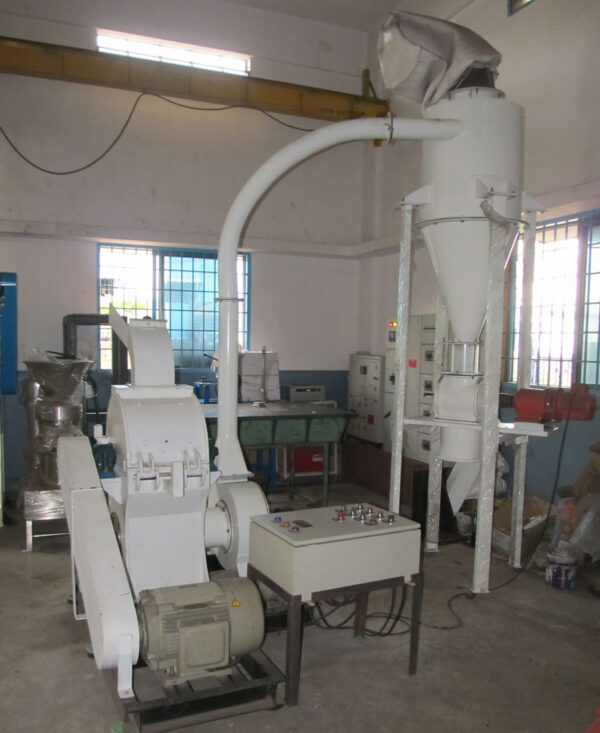 Sahana Engineering Food Machine Manufacturing hammer mill 3